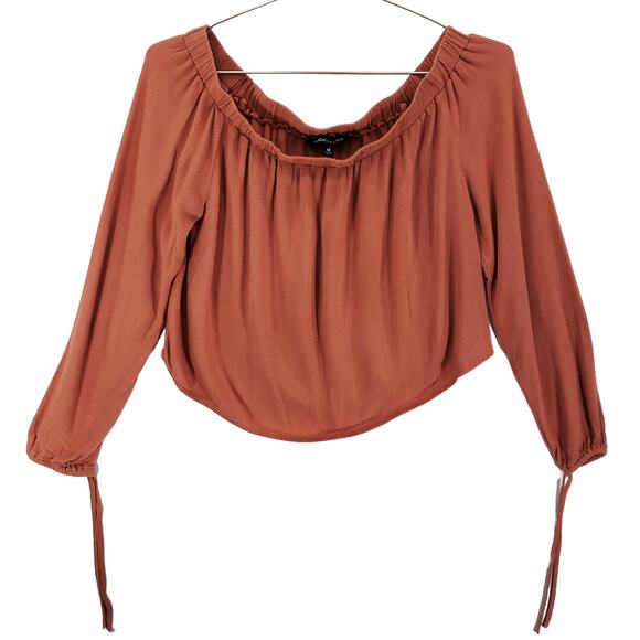 Kendall & Kylie Blouse Womens Medium Blush Off The Shoulder Casual Chic Crop Top - Picture 1 of 5
